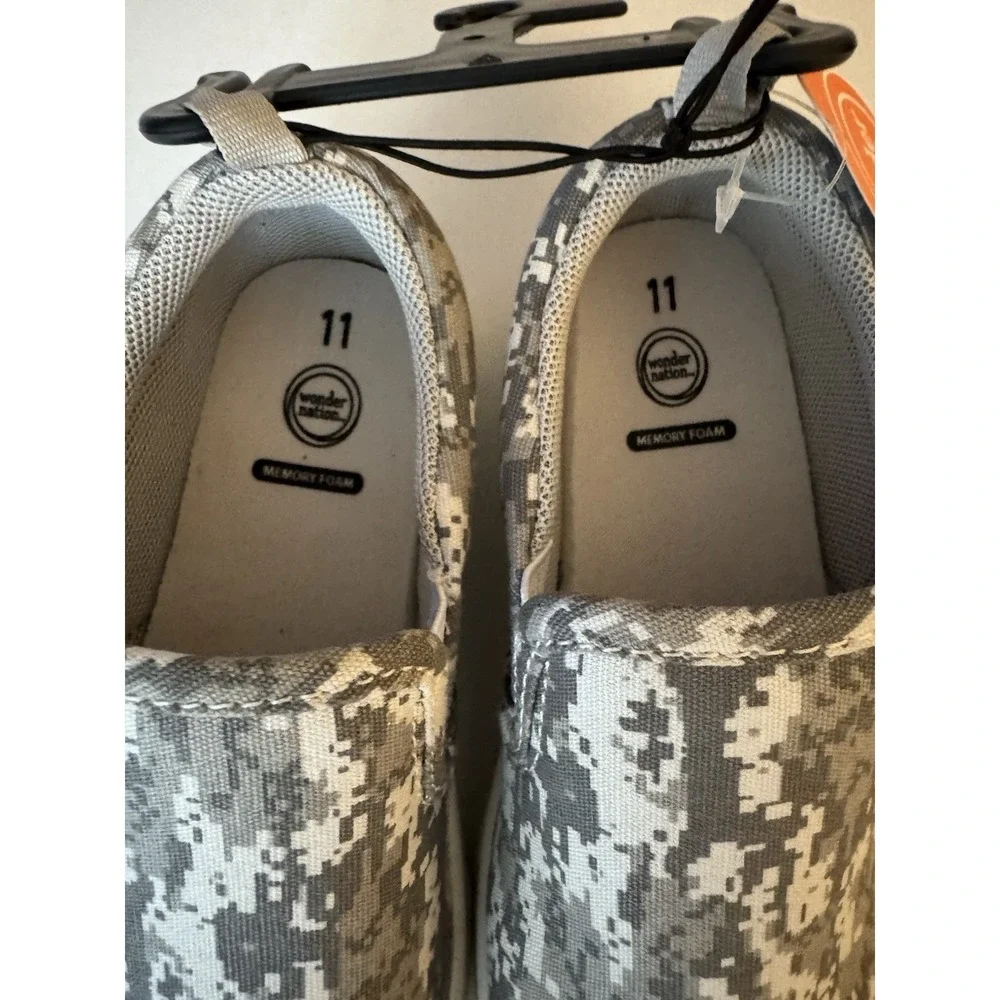Wonder Nation Kids Size 11 Gray Camo Slip On Shoes Memory Foam NWT
